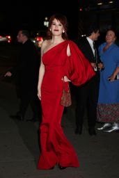 Molly Ringwald - Arrives at the 2023 CFDA Fashion Awards in NYC 11/06/2023