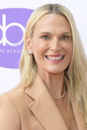 Molly Sims – Daytime Beauty Awards in Los Angeles 10/01/2023