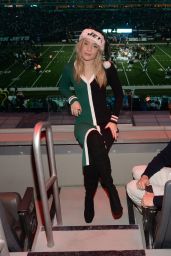 Olivia Ponton - LA Chargers vs NY Jets in New Jersey 11/06/2023