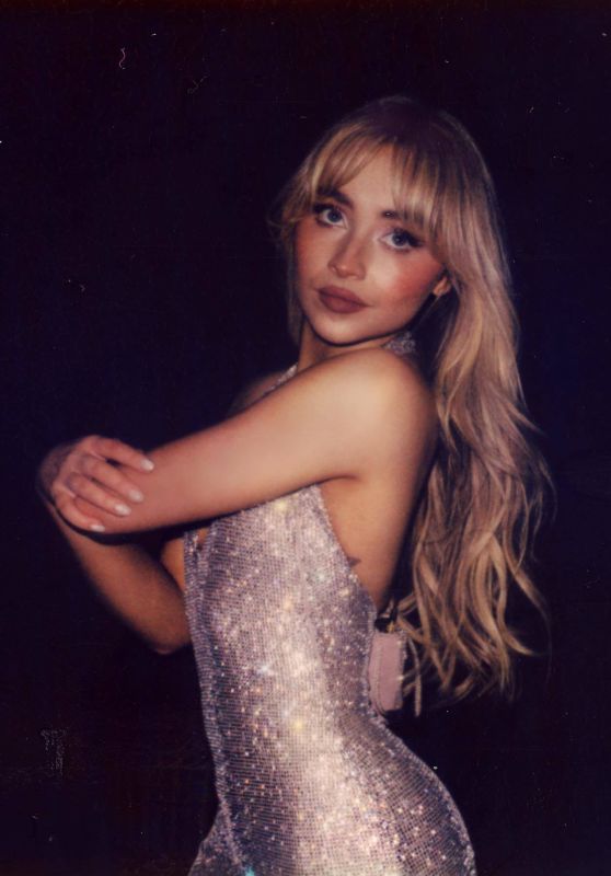 Sabrina Carpenter - Photoshoot November 2023