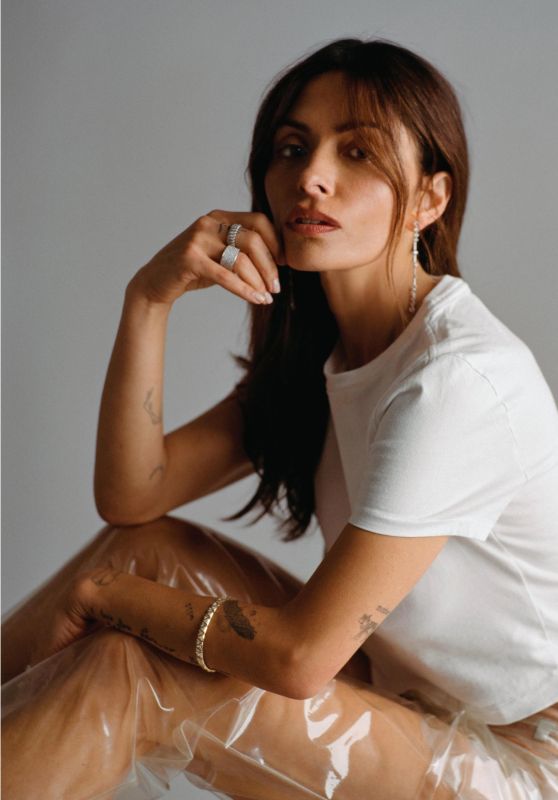 Sarah Shahi - Only Natural Diamonds Winter 2023-2024 Issue