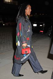 Tayshia Adams Arrives at the Alice + Olivia Collaboration With Basquiat in New York City 11/08/2023