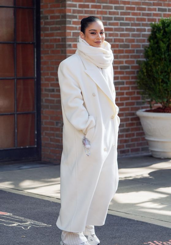 Vanessa Hudgens Autumn Street Style - New York City 11/03/2023