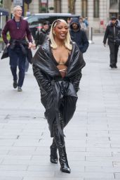 Victoria Monet - Arriving at the Global Radio Studios in London 11/14/2023
