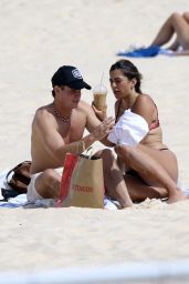 Yasmine Zweegers and Sam Prince at Bondi Beach 11/14/2023