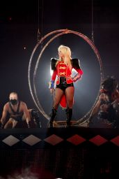 Britney Spears - The Circus Tour in Phoenix 04/24/2009