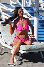Chantelle Houghton in a Pink Bikini - Beach in Marbella 12/12/2023