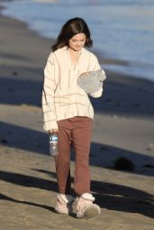 Ciara Bravo Films a Love Scene on the Beach in Malibu 12/11/2023