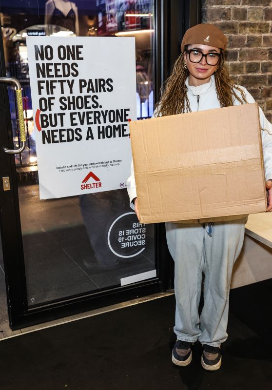 Ella Eyre Donating to Shelter