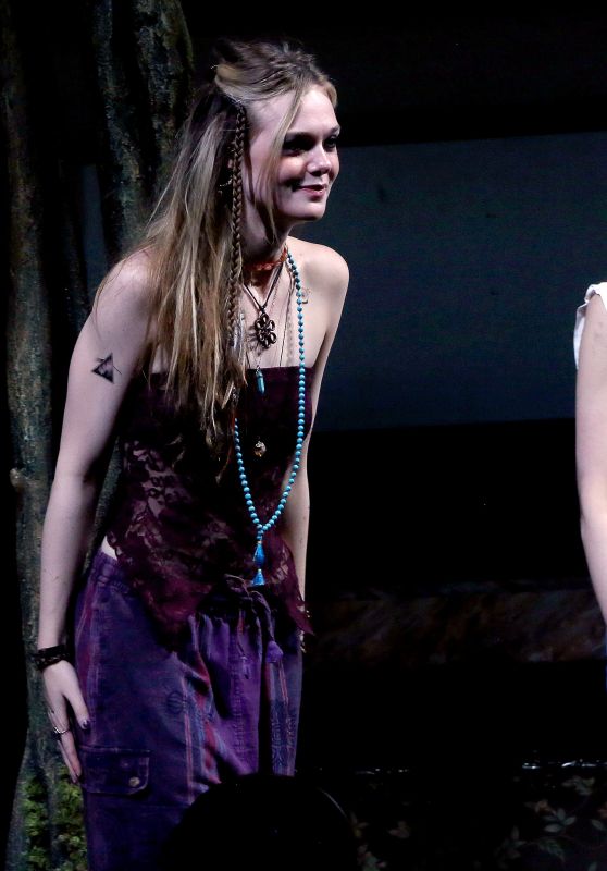 Elle Fanning on Broadway Debut in 'Appropriate,' End of 'The Great
