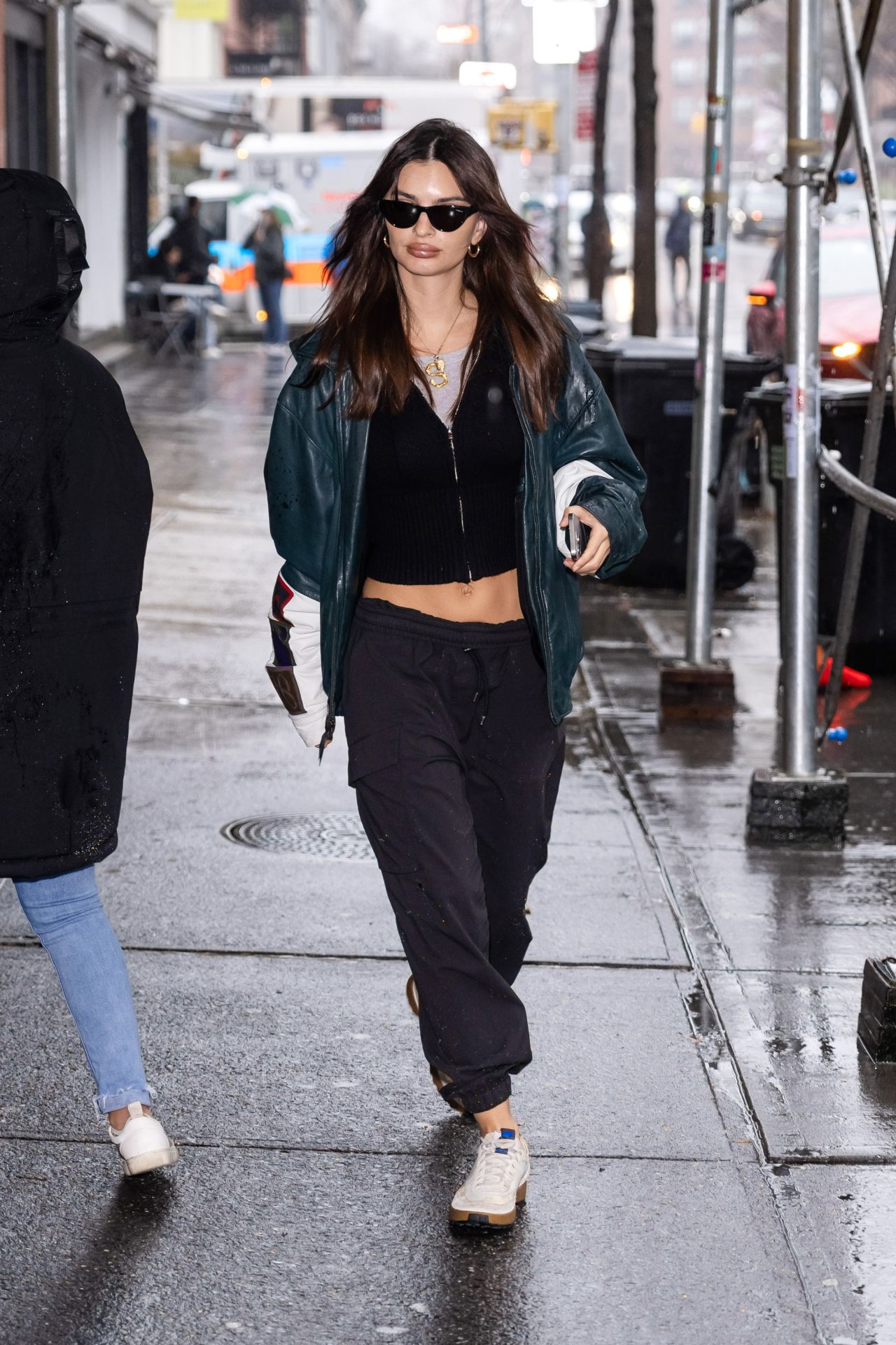 Emily Ratajkowski Style, Clothes, Outfits and Fashion• Page 2 of 150 ...