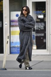 Emily Ratajkowski Wears a Fur Coat and Slippers in New York 12/01/2023