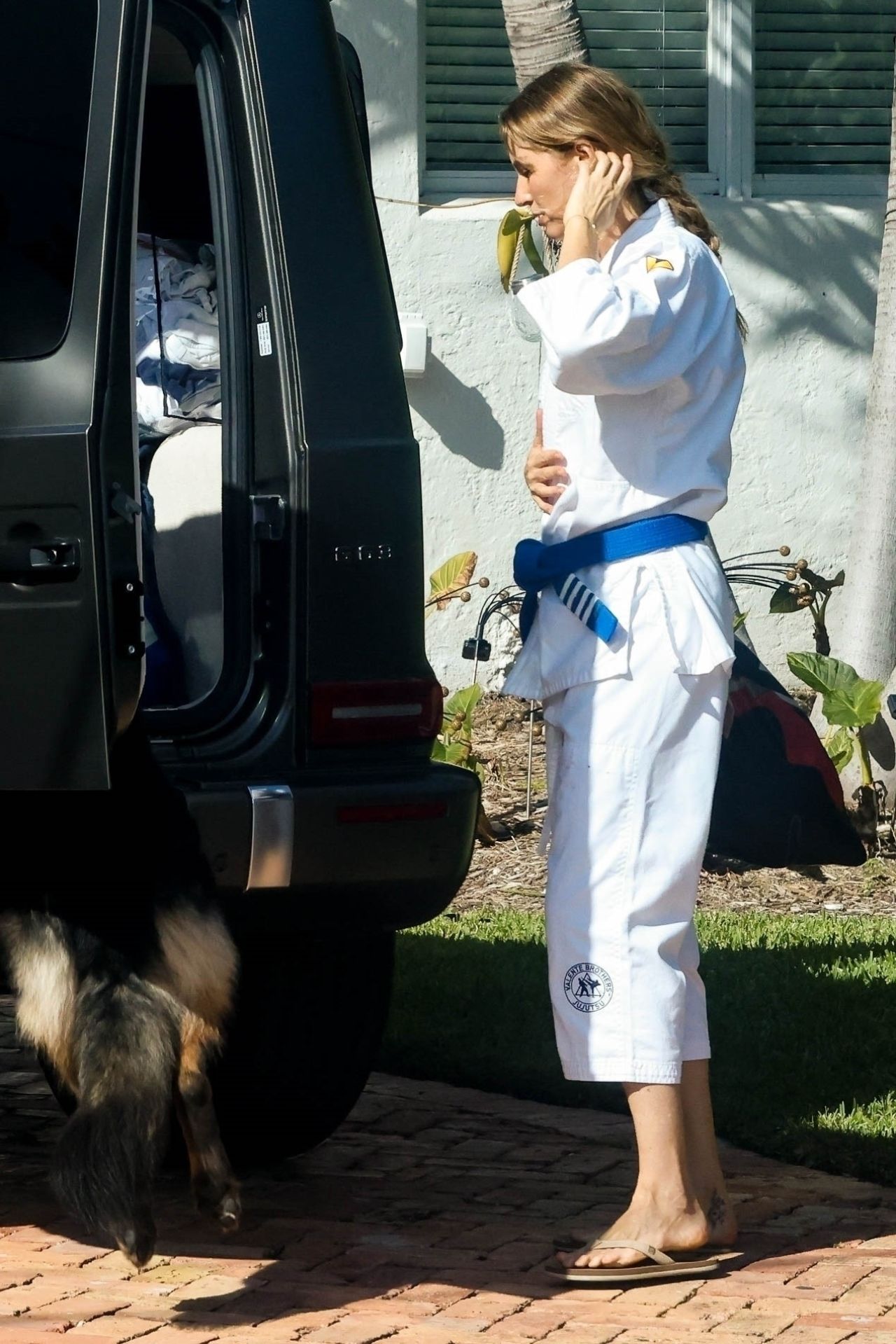 Gisele Bundchen Arriving at Joaquim Valente's Jiu-Jitsu Gym in Miami 12