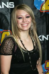 Hilary Duff - Z100 Jingle Ball 12/10/2023