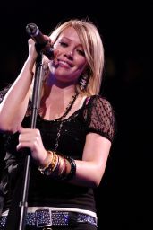 Hilary Duff - Z100 Jingle Ball 12/10/2023