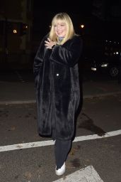 Kate Thornton – Children with Cancer Christmas Quiz at The Kings Arms in London 12/11/2023