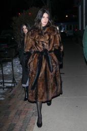 Kendall Jenner, Lauren Perez and David Waltzer Night Out in Aspen 12/16/2023