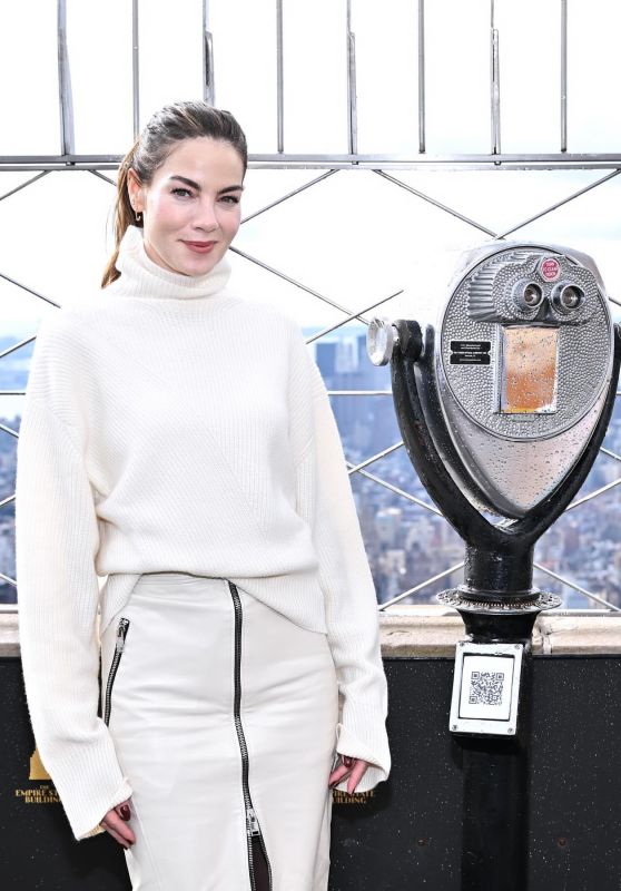 Michelle Monaghan Visits the Empire State Building in New York 12/11/2023