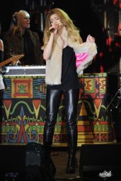 Nicola Roberts - Christmas Lights Switch-On in Manchester 11/10/2011