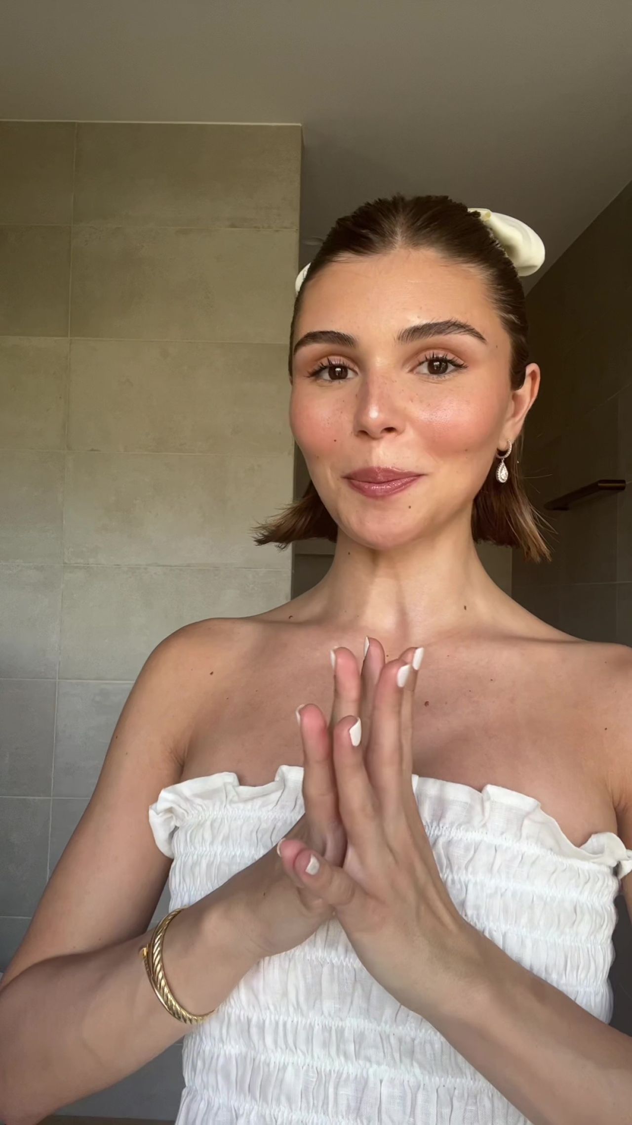 Olivia Jade Giannulli 12 11 2023 • Celebmafia