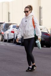 Olivia Wilde - Arriving at Her Morning Gym Session in Studio City 12/04/2023