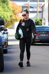 Olivia Wilde in Workout Outfit in LA 12/01/2023