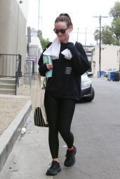 Olivia Wilde Leaving a Gym in Los Angeles 12/18/2023