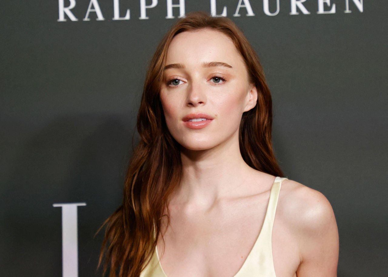 Phoebe Dynevor - ELLE's Women In Hollywood Celebration in Los Angeles