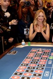 Sarah Hyland - Craps, Roulette and Sports Betting Debuts at Seminole Hard Rock Hotel & Casino in Hollywood 12/07/2023