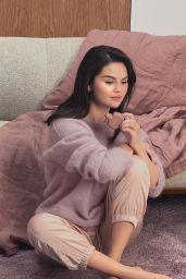 Selena Gomez - Rare Beauty "Find Comfort Body Collection" December 2023