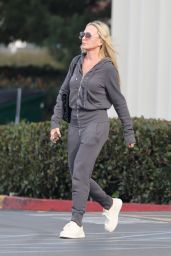 Tamra Judge in Comfy Outfit in Newport Beach 12/27/2023