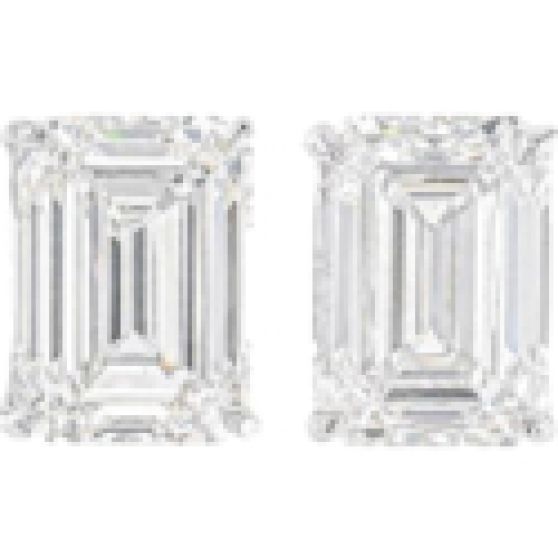 Xiv Karats Diamond Earrings