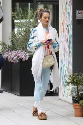 Alessandra Ambrosio Leaves the Gym in Brentwood 01/17/2024