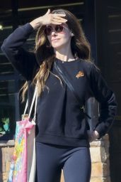Alison Brie Grocery Shopping in Los Angeles 01/13/2024