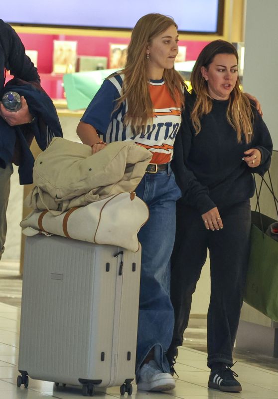Becky Hill at Sydney Airport 01/19/2024