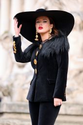 Bella Thorne - Schiaparelli Fashion Show in Paris 01/22/2024