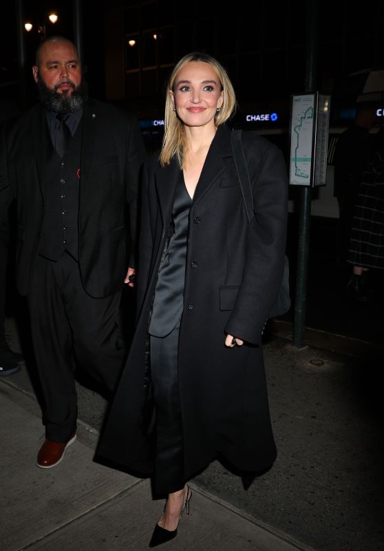 Chloe Fineman Arrives at the SNL After-Party in New York 01/27/2024