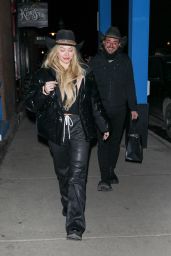 Corinne Olympios With a Mystery Man in Aspen 01/02/2024