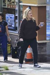 Elisabeth Moss Filming "Shell" in Los Angeles 01/03/2024