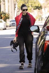 Elizabeth Olsen in Casual Outfit in LA 01/05/2024