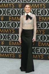 Ellen Pompeo at Primetime Emmy Awards Red Carpet 2024