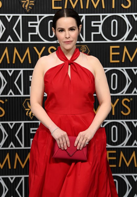 Emily Hampshire at Primetime Emmy Awards 2024