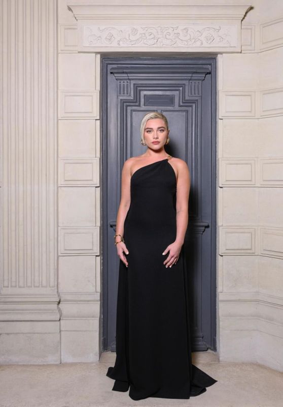 Florence Pugh - Valentino Haute Couture Fashion Show Photo Shoot January 2024
