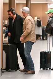 Gigi Hadid and Bradley Cooper at an Airport in New York 01/23/2024