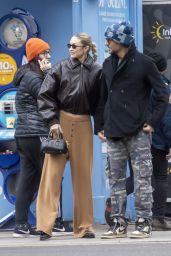 Gigi Hadid and Bradley Cooper Stroll Around London 01/25/2024