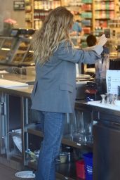 Gisele Bündchen at Erewhon Supermarket in Los Angeles 01/11/2024