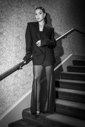 Hailee Steinfeld - HCA Astra Film Awards Backstage Photoshoot January 2024
