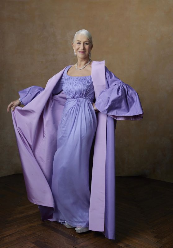 Helen Mirren - Portrait Booth at Golden Globe Awards January 2024