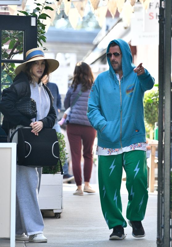 Jackie Sandler and Adam Sandler Shopping at Brentwood Country Mart  01/14/2024