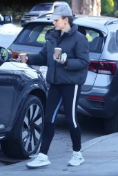 Jennifer Garner on a Chilly Morning in Brentwood 01/09/2023